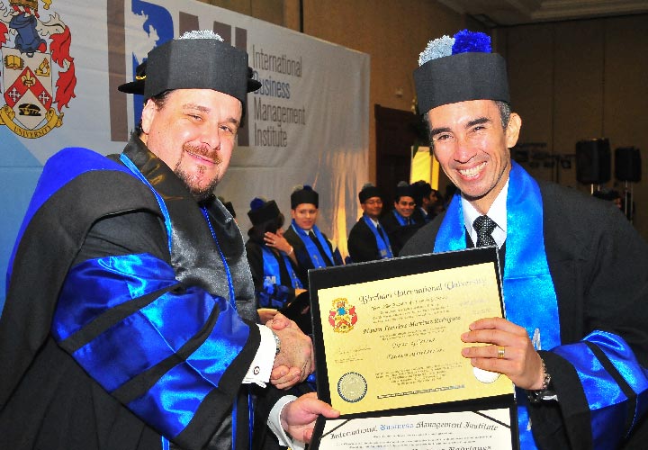 Bircham University 2015 El Salvador IBMI Graduation Bircham University 2015 El Salvador IBMI Graduation