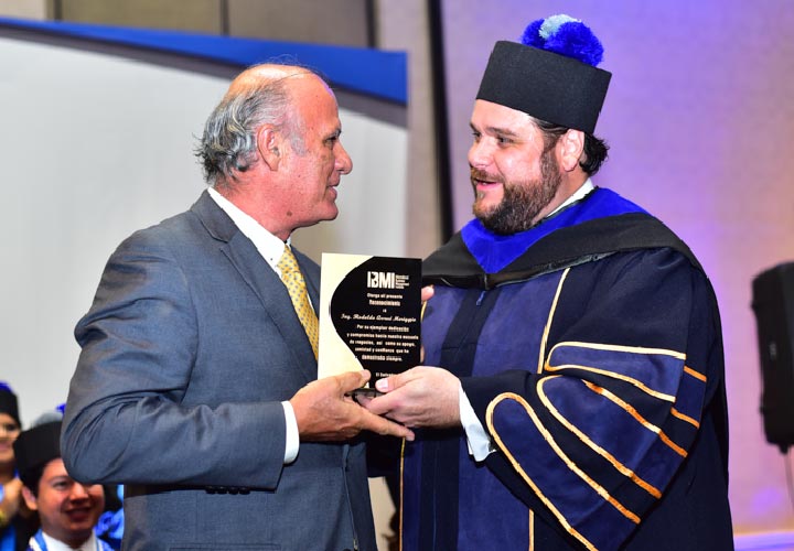 Bircham University 2017 El Salvador IBMI Graduation Bircham University 2017 El Salvador IBMI Graduation