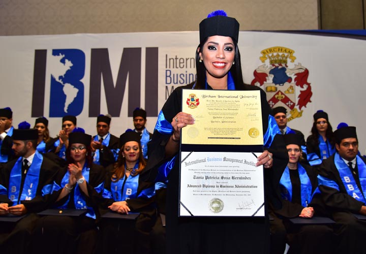 Bircham University 2017 El Salvador IBMI Graduation Bircham University 2017 El Salvador IBMI Graduation