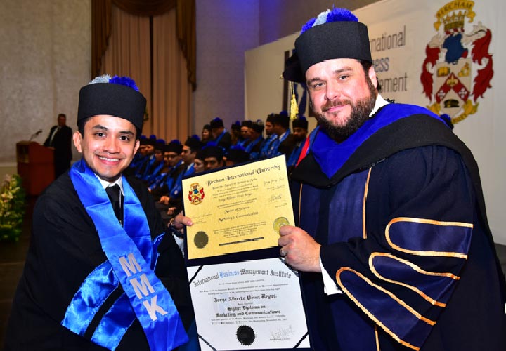 Bircham University 2017 El Salvador IBMI Graduation Bircham University 2017 El Salvador IBMI Graduation