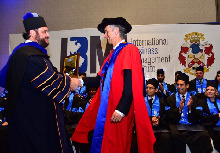 Bircham University 2017 El Salvador IBMI Graduation Bircham University 2017 El Salvador IBMI Graduation