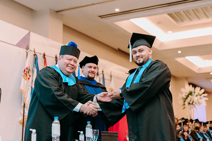 Bircham University 2021 El Salvador BEC Graduation Bircham University 2021 El Salvador BEC Graduation