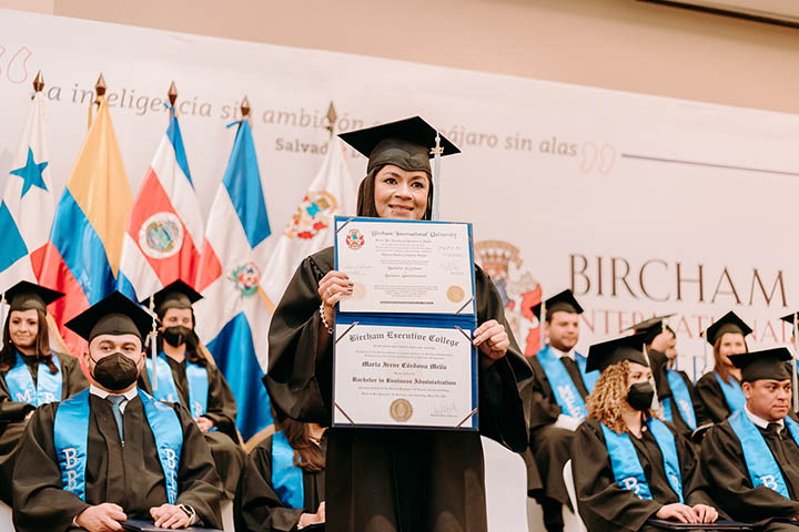 Bircham University 2021 El Salvador BEC Graduation Bircham University 2021 El Salvador BEC Graduation
