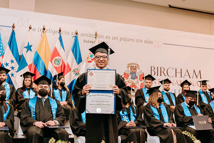Bircham University 2021 El Salvador BEC Graduation Bircham University 2021 El Salvador BEC Graduation