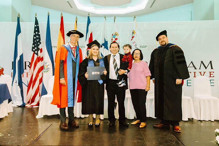 Bircham University 2022 Honduras BEC Graduation Bircham University 2022 Honduras BEC Graduation