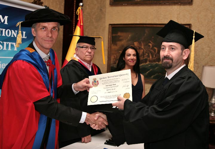 José Moya Blasco José Moya Blasco